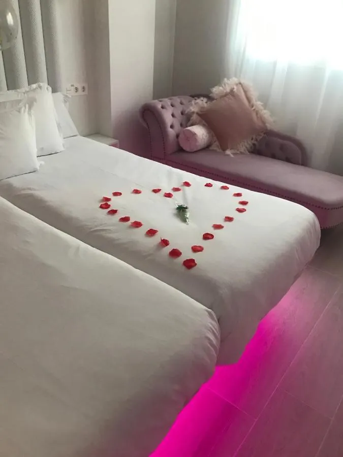 Apartment Suite Vitbanus Marbella Spain